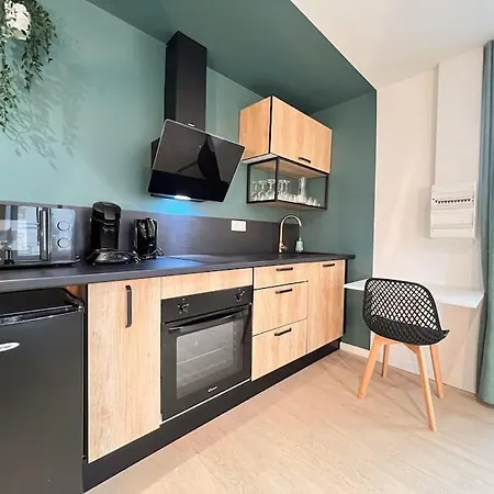 La Feuilleraie N2-standingappart-wifi-proche Apartment *