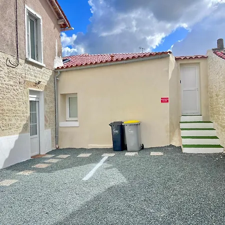 La Feuilleraie N2-standingappart-wifi-proche *