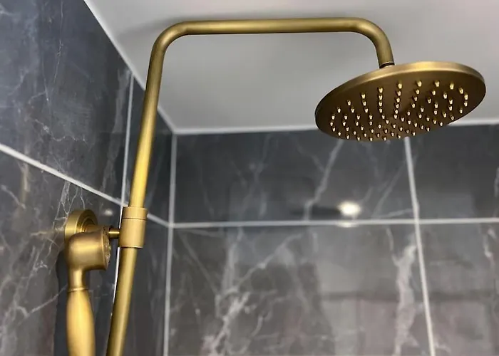 La Feuilleraie N2-standingappart-wifi-proche شقة