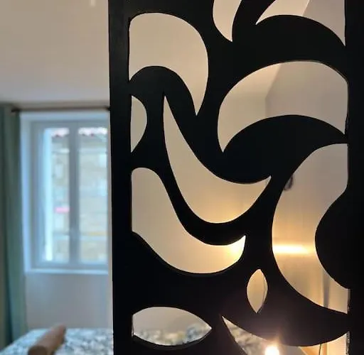 La Feuilleraie N2-standingappart-wifi-proche شقة