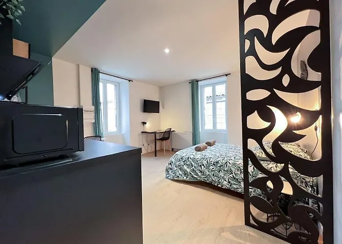 La Feuilleraie N2-standingappart-wifi-proche