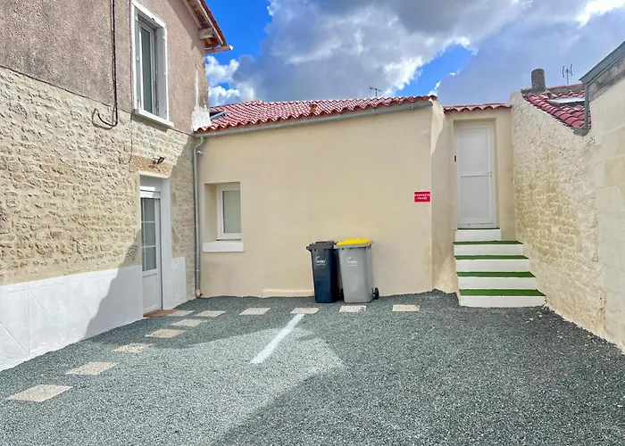 La Feuilleraie N2-standingappart-wifi-proche *